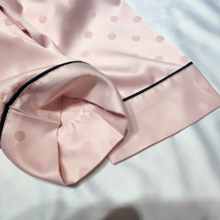 Veria spring and autumn simulation silk satin thin long-sleeved women's pajamas on sale 9