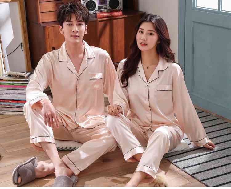Love Heart New Simulation Silk Long Sleeve Couple Pajamas Sets on sale 21