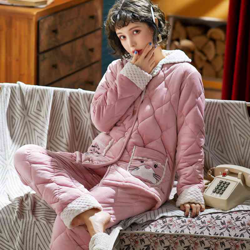 Korean version three-layer thick quilted coral flannel plus velvet warm Couple Pajamas on sale
