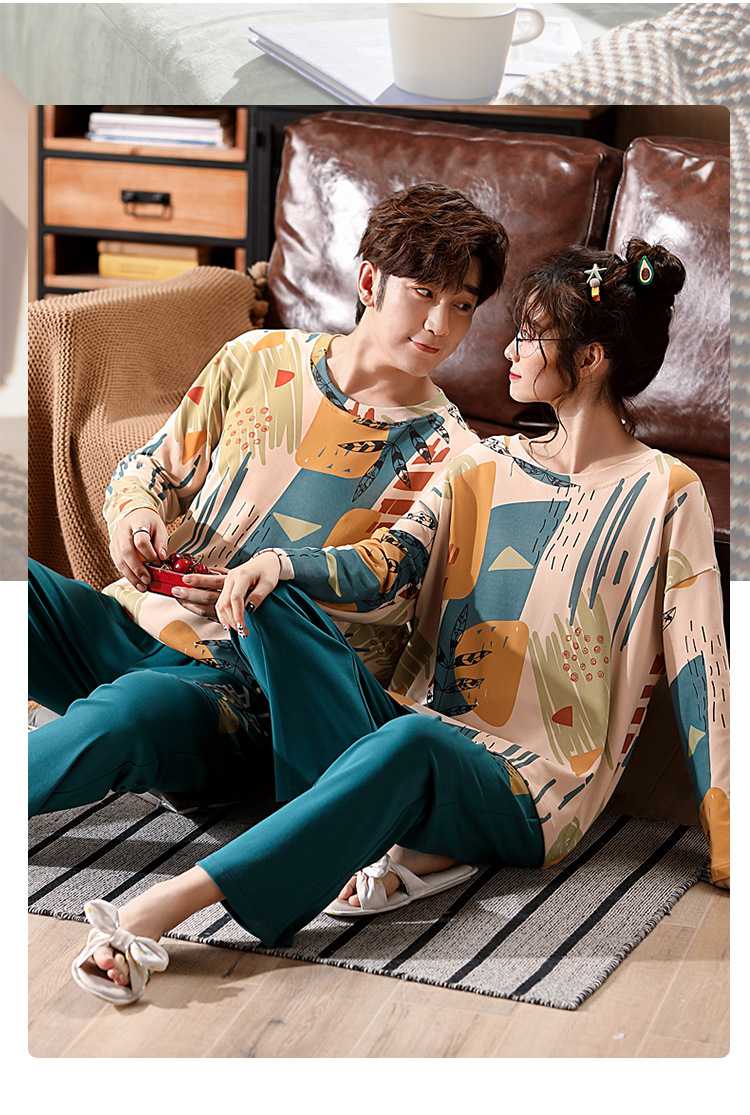 Hooded collarless lively cute cartoon new couple knitted cotton pajamas set on sale 19