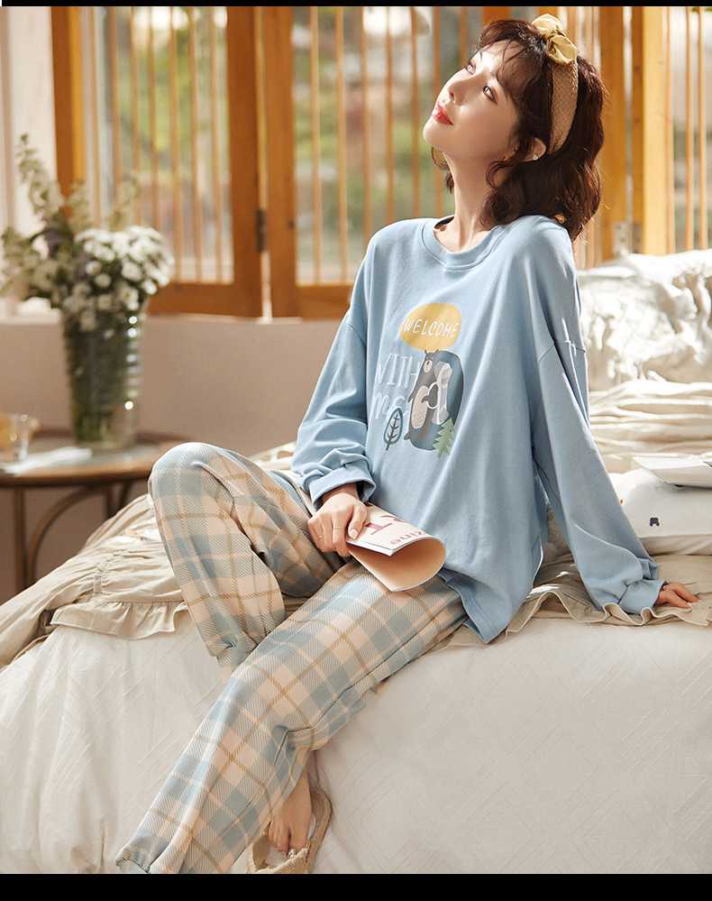 Hooded collarless lively cute cartoon new couple knitted cotton pajamas set on sale 20