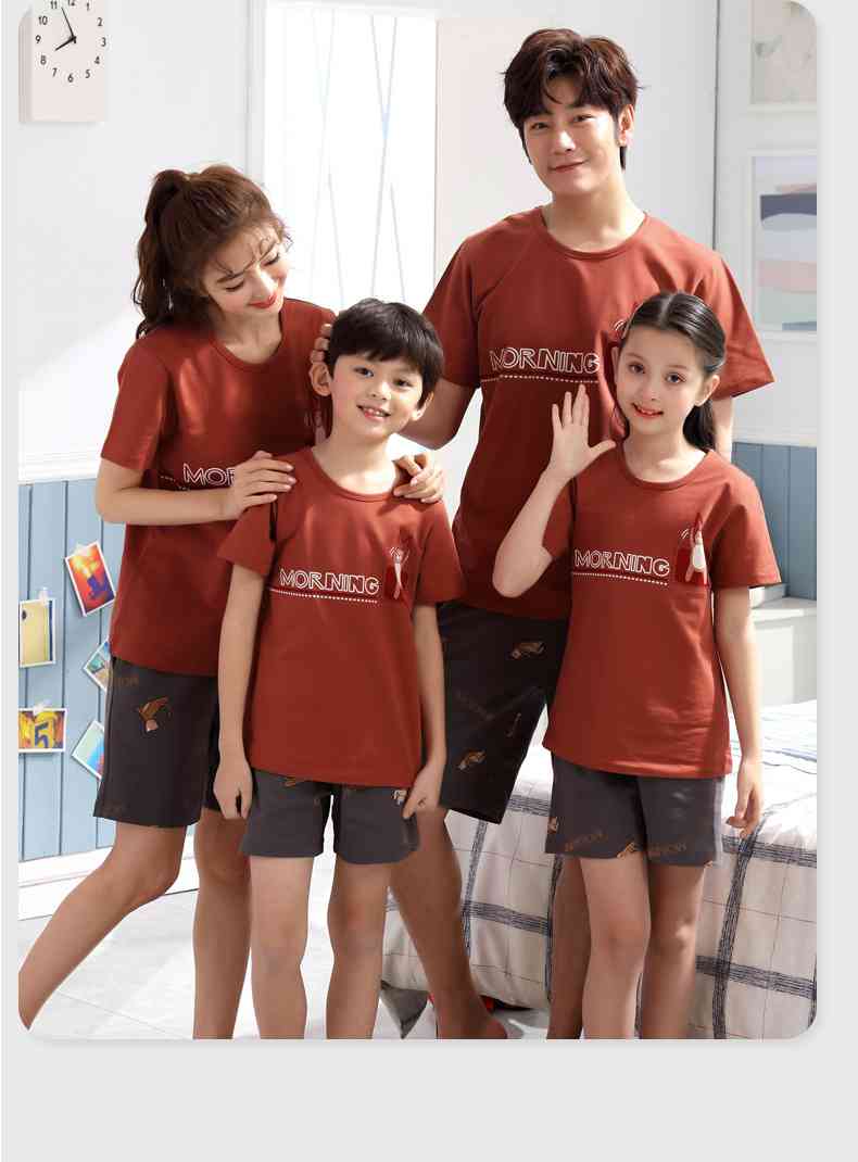 Round neck short-sleeved mother and daughter father and son parent-child wear pajamas on sale