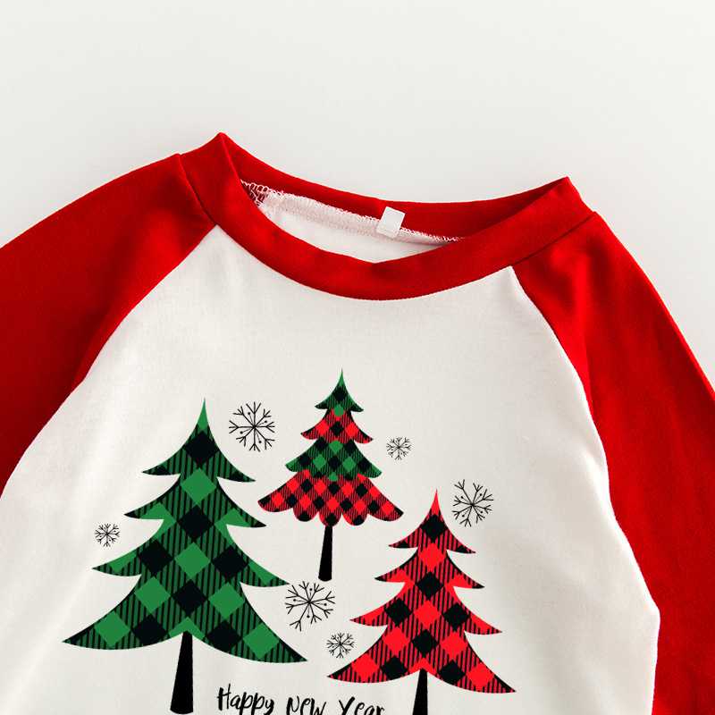 European and American parent-child Christmas tree letter printing family pajamas on sale 11