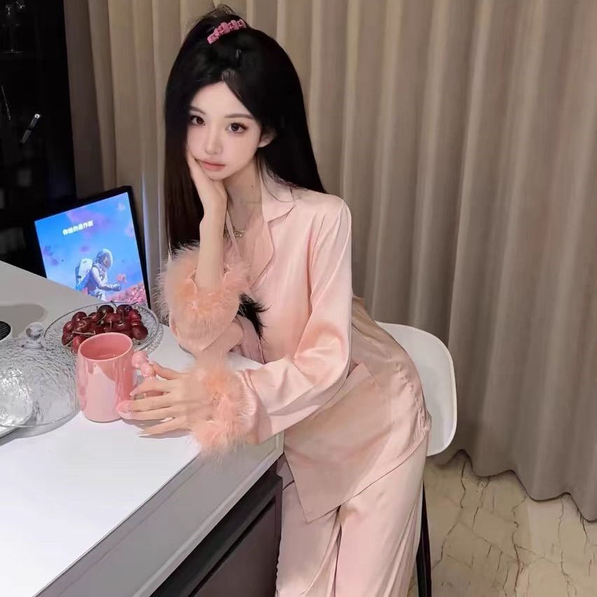 Chic & Cozy: Korean Ostrich Feather Pink Loungewear for Fall